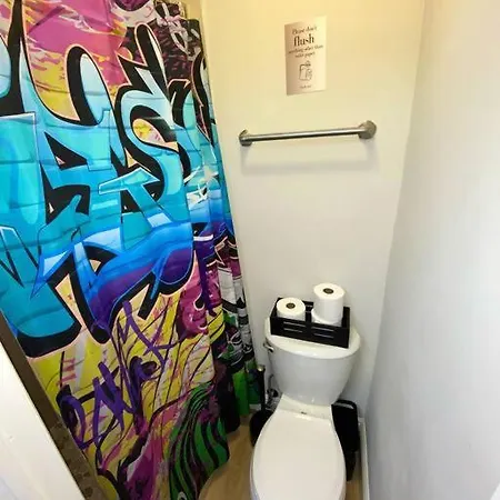 Cozy & Colorful Miami Art Canvas W/Hottub & Murals Exterior photo